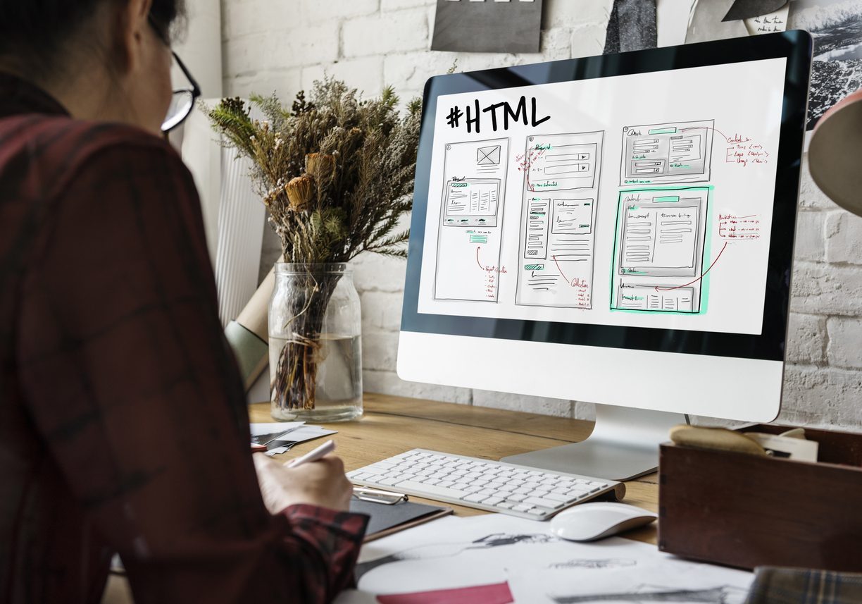 HTMLとは?簡単なHTMLタグの基本からCSSの基礎まで初心者にもわかり