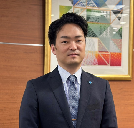 大村 康雄