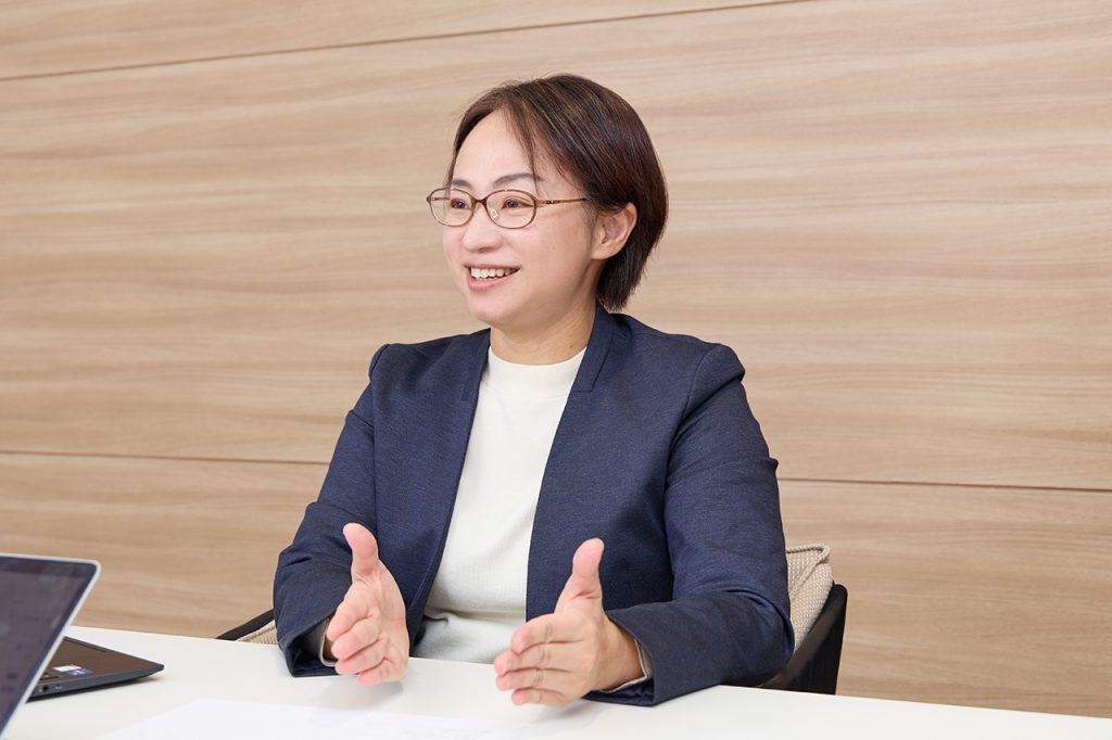 画像: 飯島 智子氏